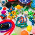 MYSTERY-BOX-ZESTAW-FIDGET-TOYS-POP-IT-ANTYSTRESOWE-Bohater-inny.jpg