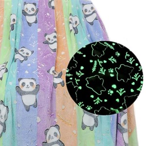 KOC ŚWIECĄCY W CIEMNOŚCI 150x200 PANDA LEKKI MIĘKKI PUSZYSTY RAINBOW BEAR