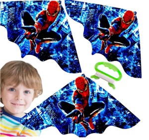 PE LATAWIEC SPIDERMAN 115 x 60