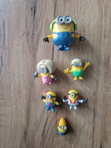 UŻYWANE FIGURKI MINIONKI BOB STUART KEVIN DAVE 4-8 cm ZABAWKA McDonald