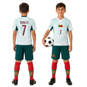 KOMPLET PIŁKARSKI Ronaldo PORTUGALIA Wyjazdowy + GETRY STRÓJ SPORTOWY