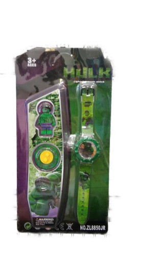 ZEGAREK HULK + FIGURKA.jpg